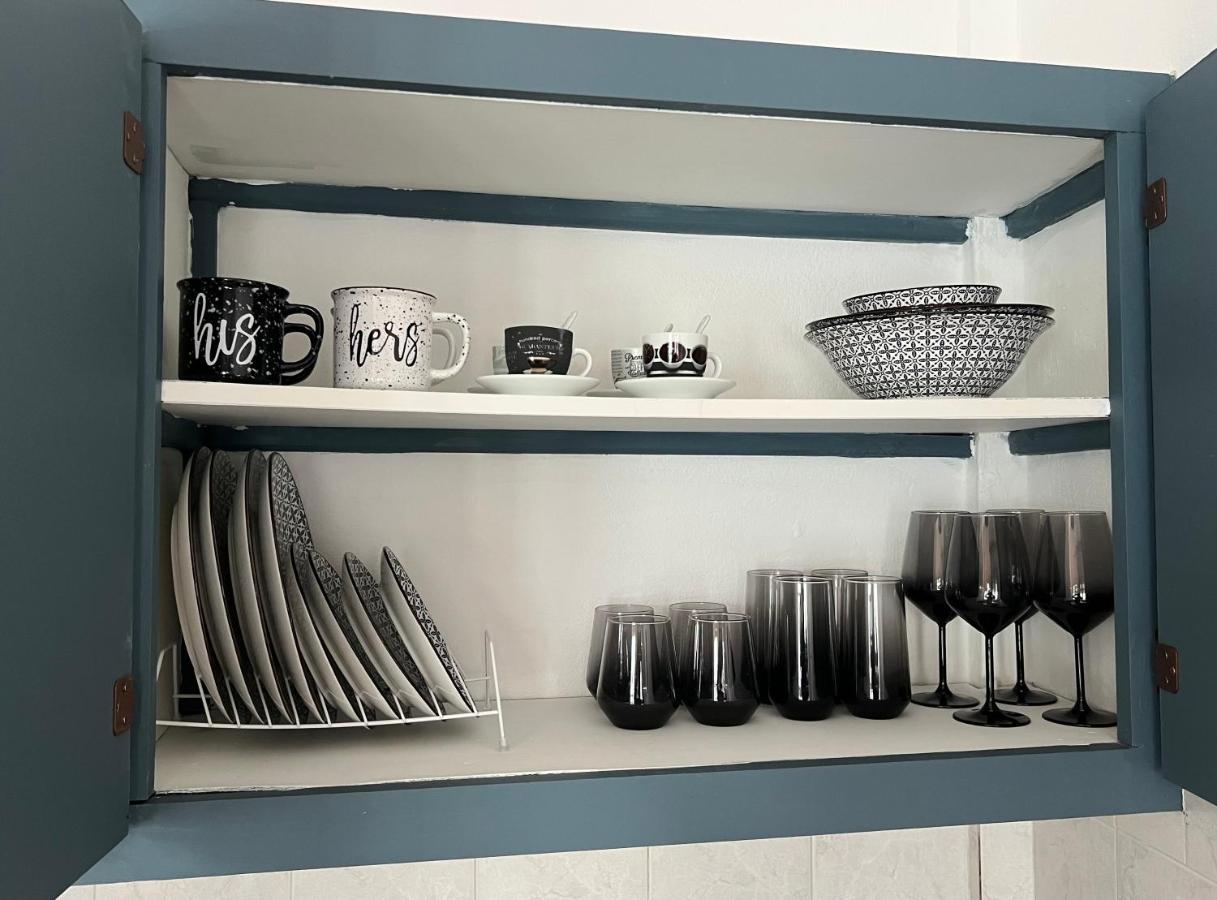 Melinda'S Cozy Apartments بلوماريوس المظهر الخارجي الصورة