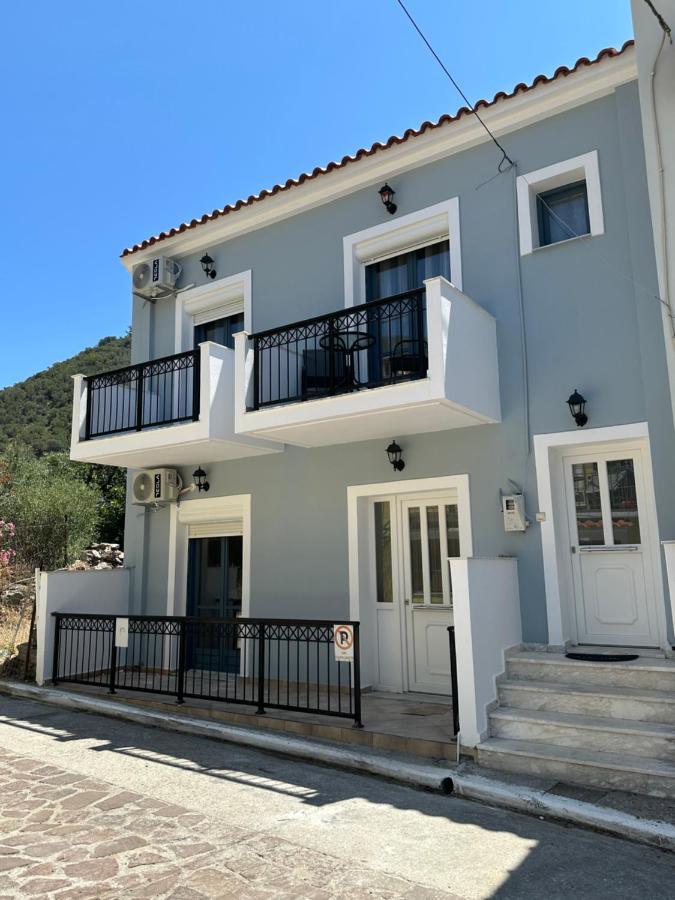 Melinda'S Cozy Apartments بلوماريوس المظهر الخارجي الصورة