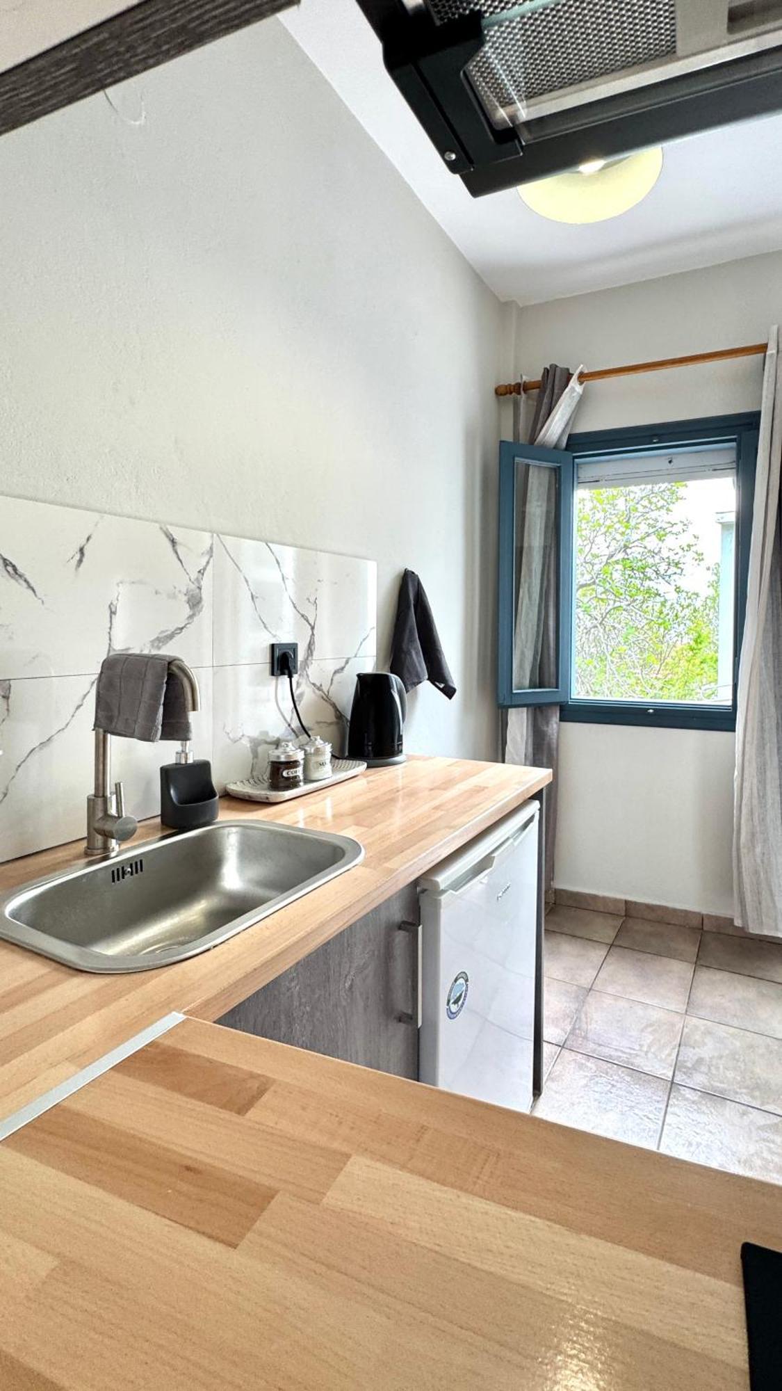 Melinda'S Cozy Apartments بلوماريوس المظهر الخارجي الصورة